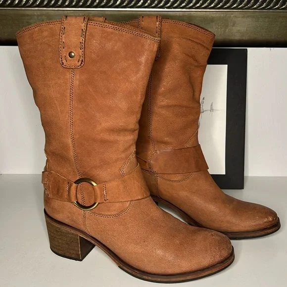 Johnston & Murphy | Shoes | Johnston Murphy Mid Calf Brown  display picture 1